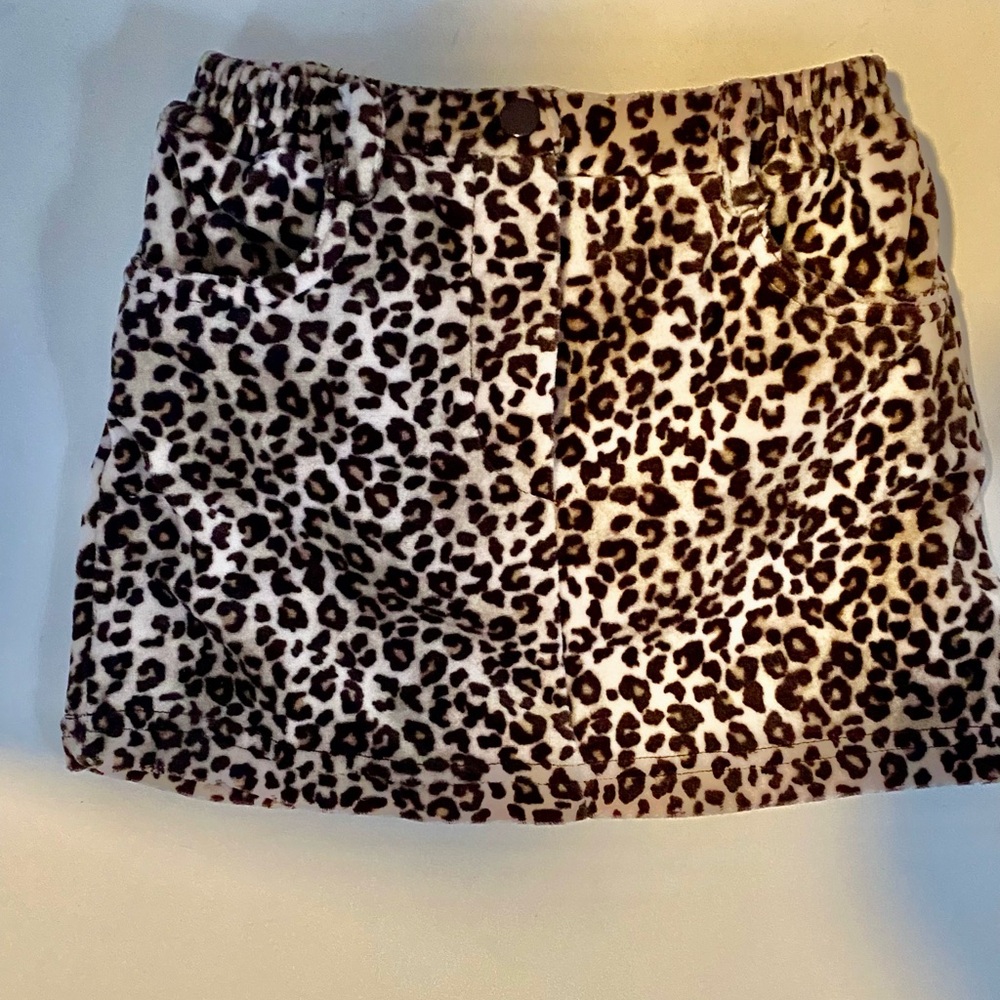 The Children's Place Brown Leopard Mini Skirt Size 24 Mos. Elastic Waist-Pull On